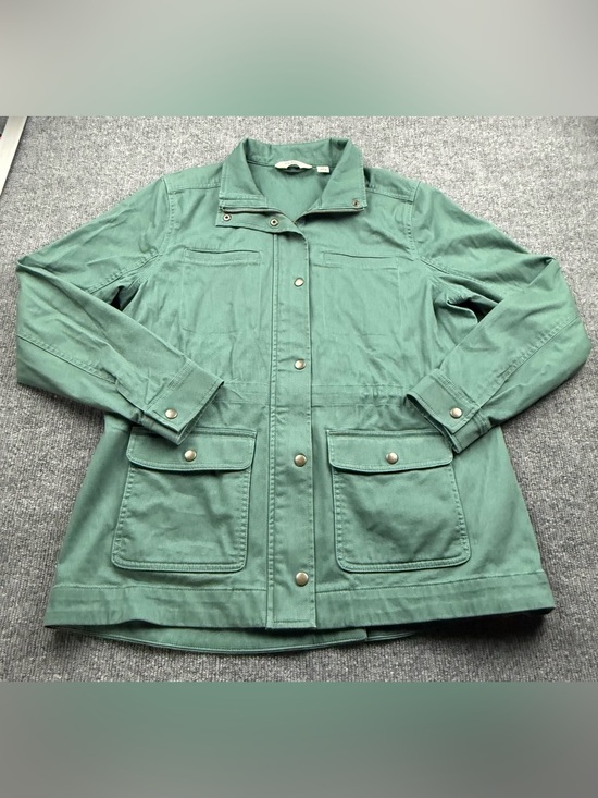 L.L. Bean Jackets & Blazers - Great Condition! L.L. Bean Lightweight Green Utility Jacket - Women, Size Medium